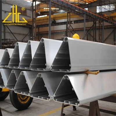 Profilé tubulaire triangulaire en aluminium